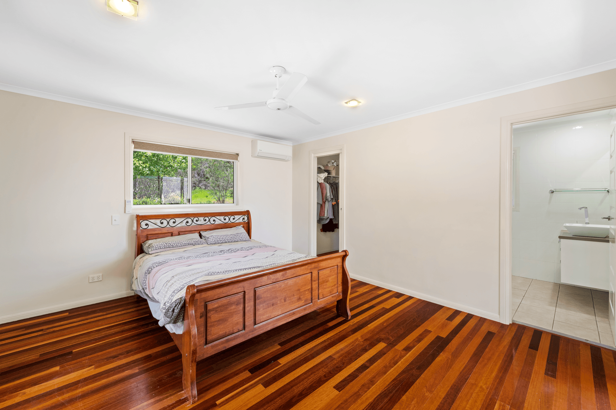 64 Gattera Road, LANDSBOROUGH, QLD 4550