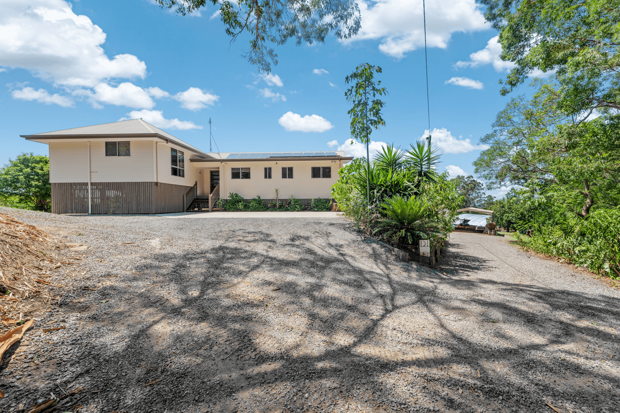 64 Gattera Road, LANDSBOROUGH, QLD 4550