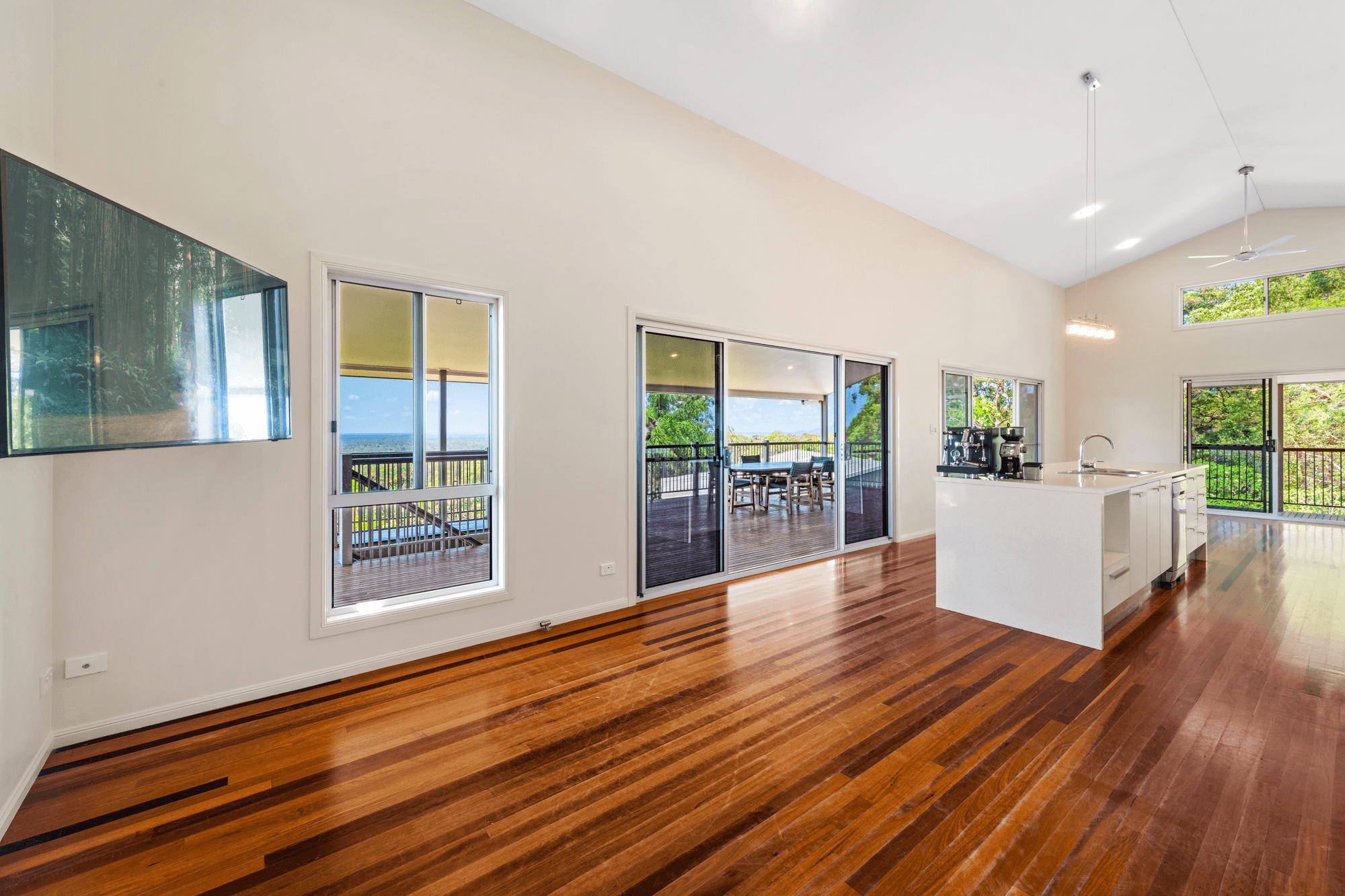 64 Gattera Road, LANDSBOROUGH, QLD 4550