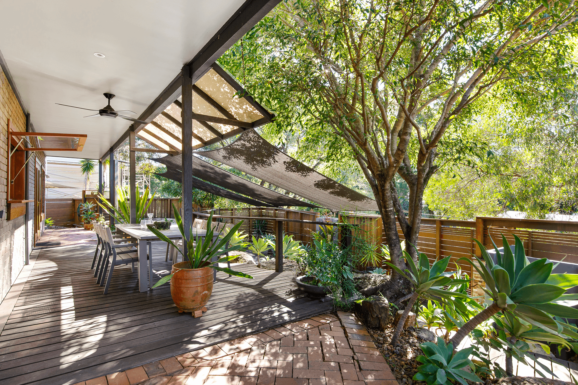 4 Lunar Crescent, Noosa Heads, QLD 4567