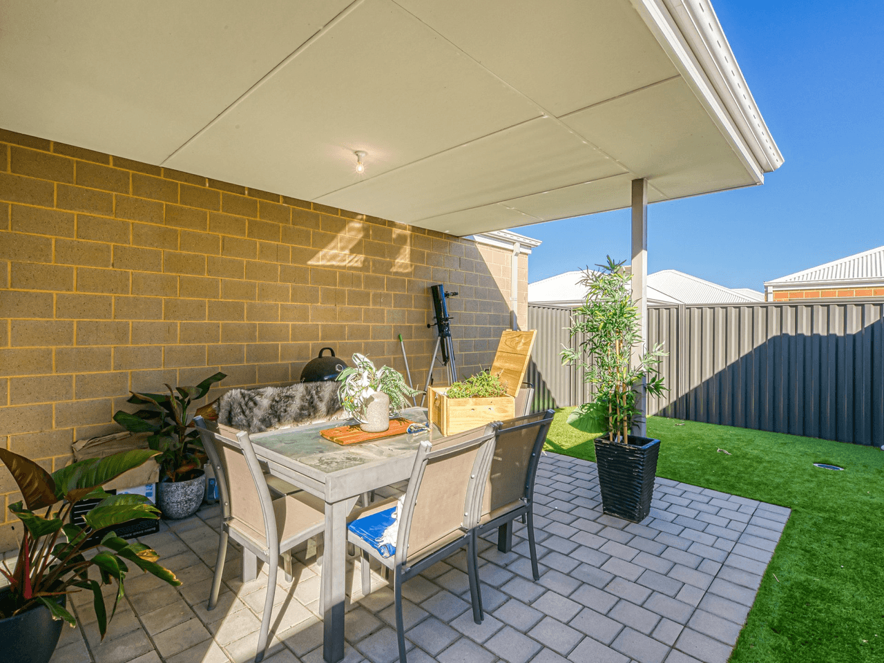 30 Yewers Drive, CHAMPION LAKES, WA 6111