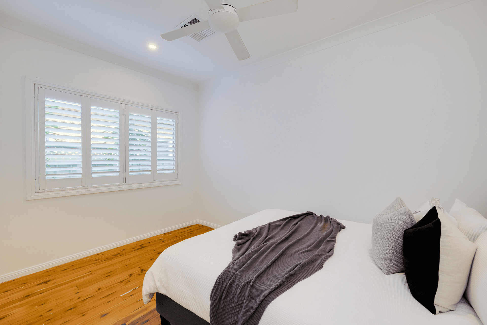 42 Albany Road, Umina Beach, NSW 2257