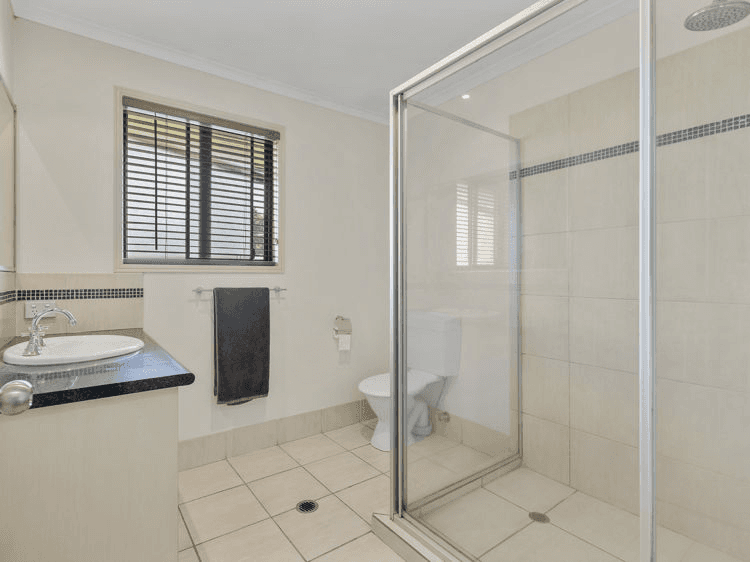 12  Turnberry Court, NAMBOUR, QLD 4560