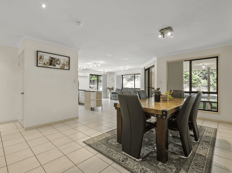 12  Turnberry Court, NAMBOUR, QLD 4560