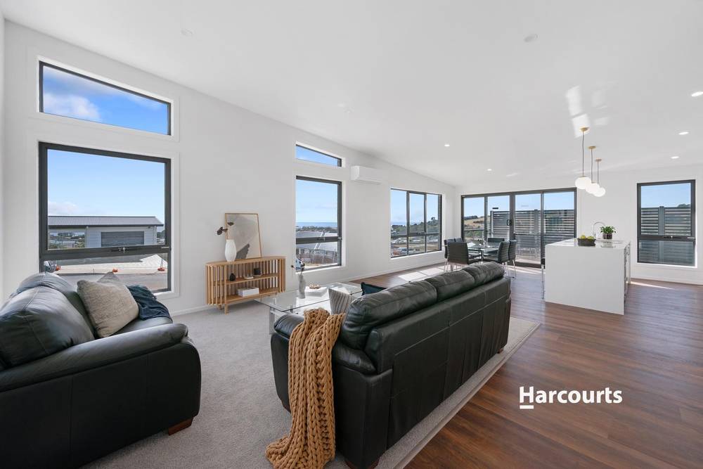 2/176 Trevor Street, ULVERSTONE, TAS 7315