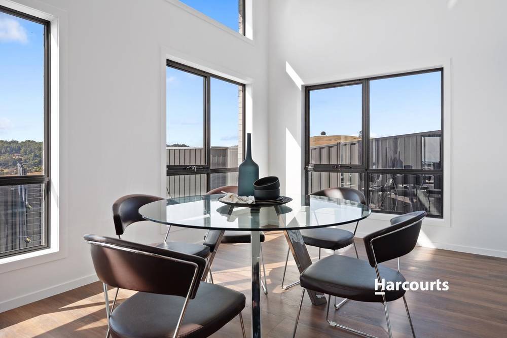 2/176 Trevor Street, ULVERSTONE, TAS 7315