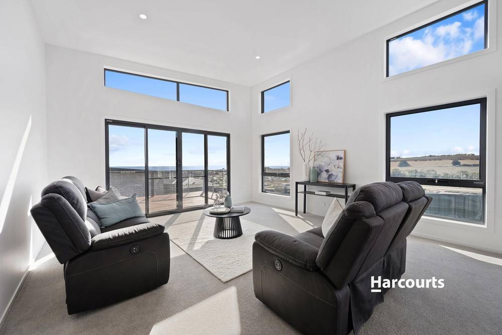 2/176 Trevor Street, ULVERSTONE, TAS 7315