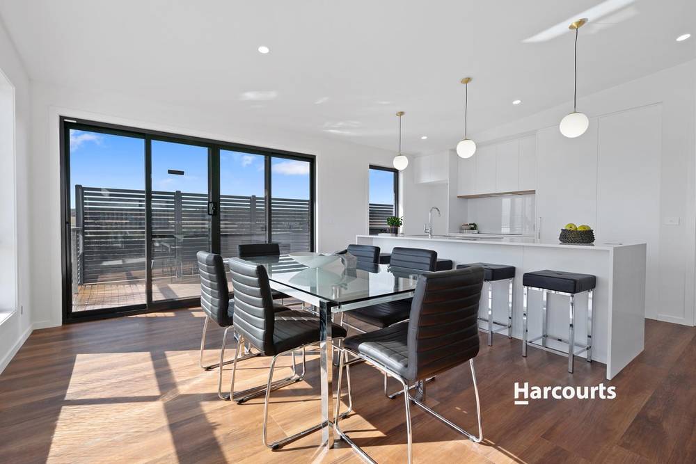 2/176 Trevor Street, ULVERSTONE, TAS 7315