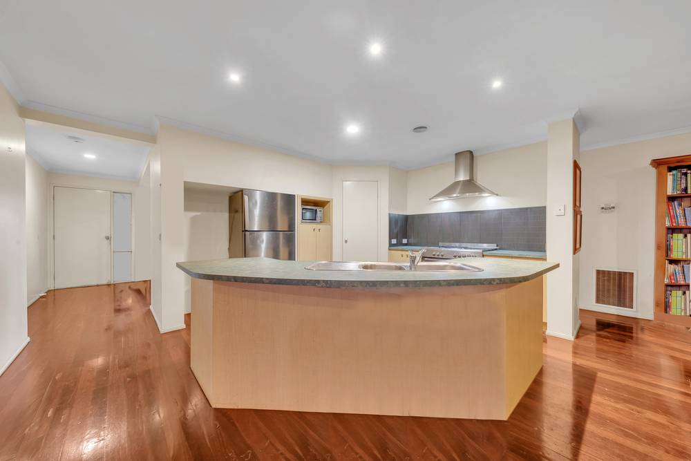 17 Kingsfield Way, TRUGANINA, VIC 3029