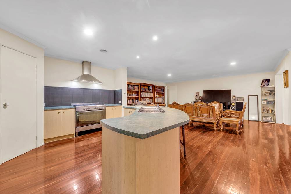 17 Kingsfield Way, TRUGANINA, VIC 3029