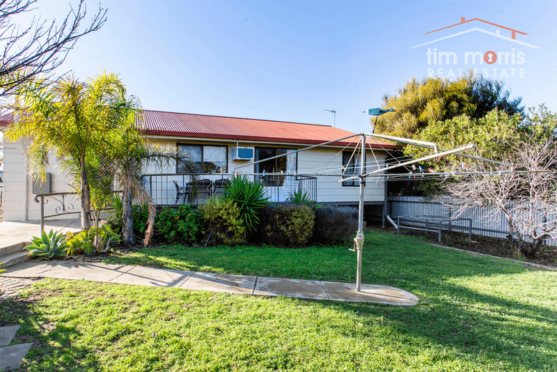 3 Nelcebee Court, Port Broughton, SA 5522