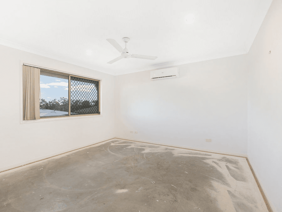 6 Benjamin Court, YAMANTO, QLD 4305