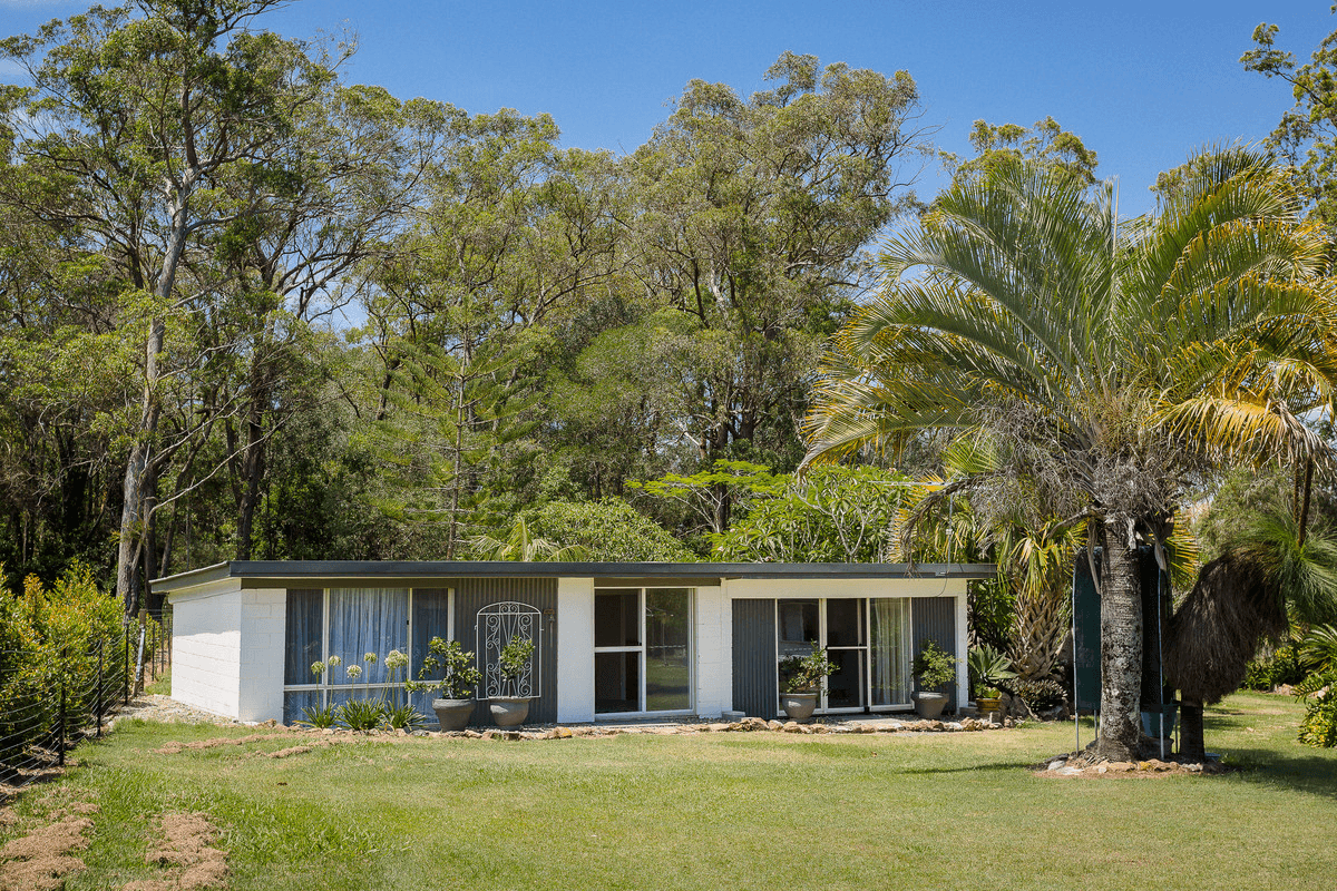 285 Brooms Head Road, Gulmarrad, NSW 2463