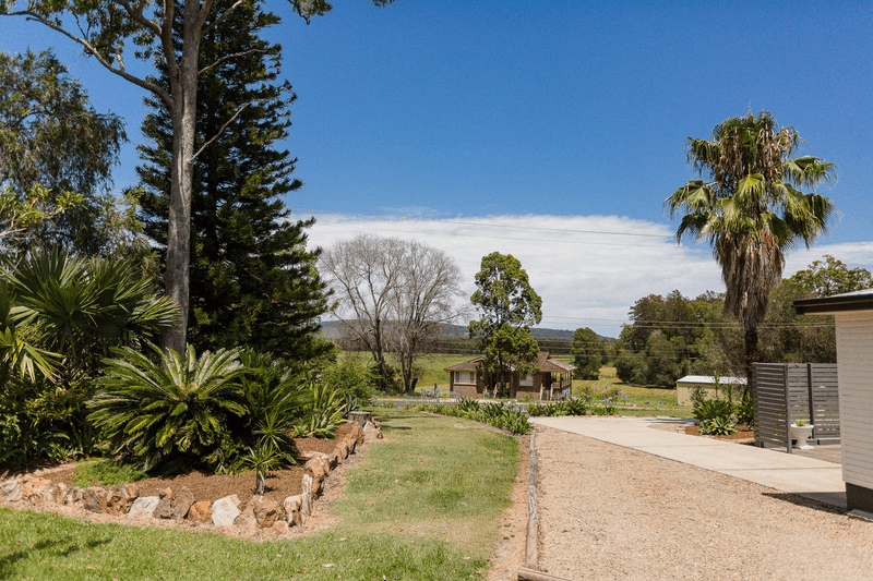 285 Brooms Head Road, Gulmarrad, NSW 2463