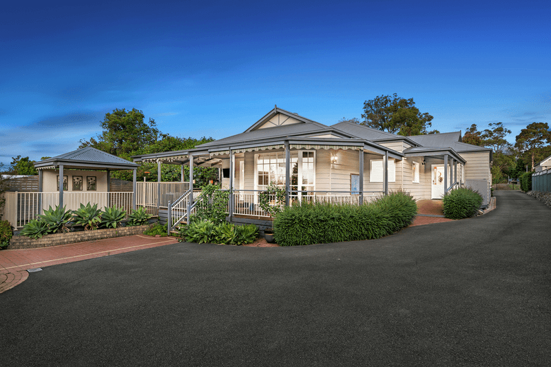 23 Trevallyn Close, MONTROSE, VIC 3765