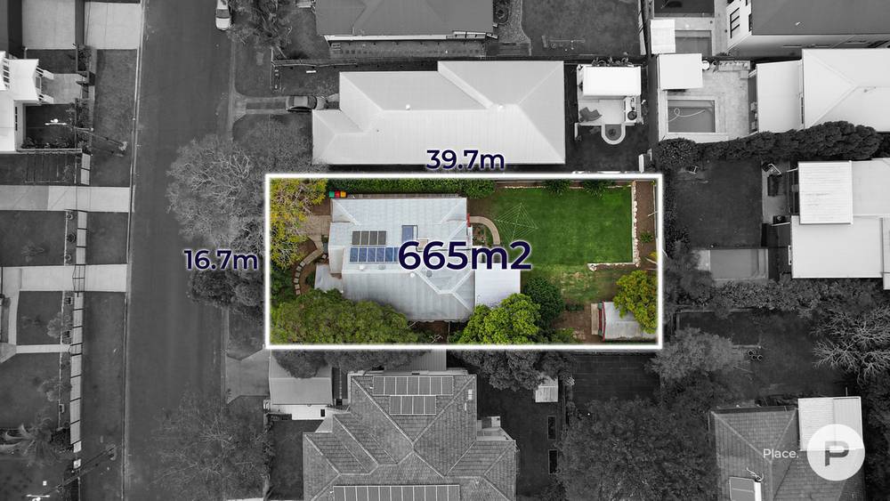 24 Brodie Street, Holland Park West, QLD 4121