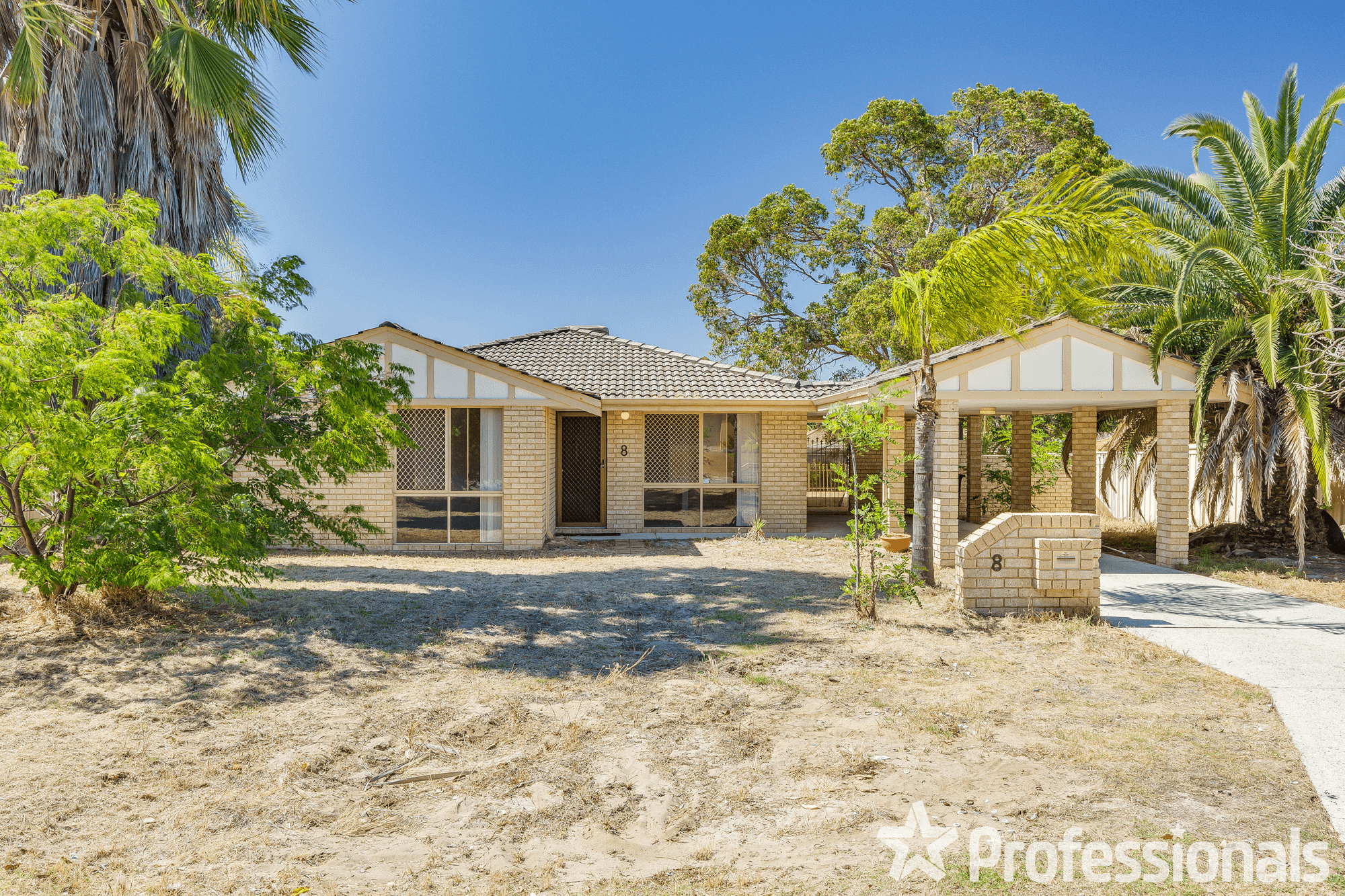 8 Dotterel Trail, BALLAJURA, WA 6066