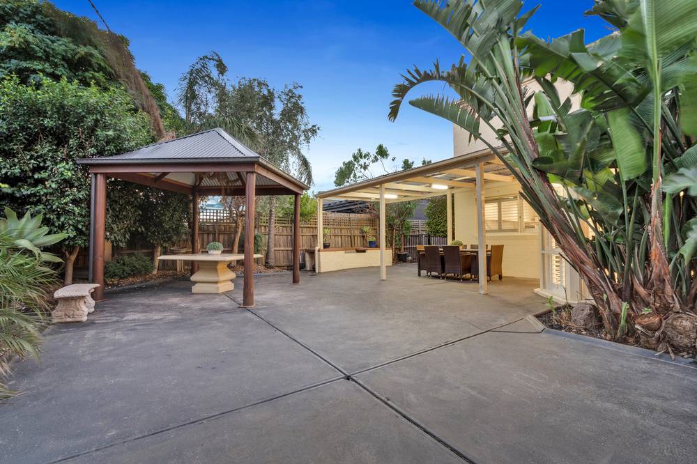 12 Hammond Place, ROXBURGH PARK, VIC 3064