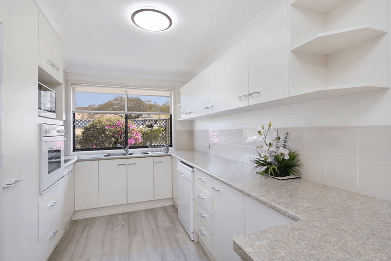 2/2 Muirfield Place, Banora Point, NSW 2486