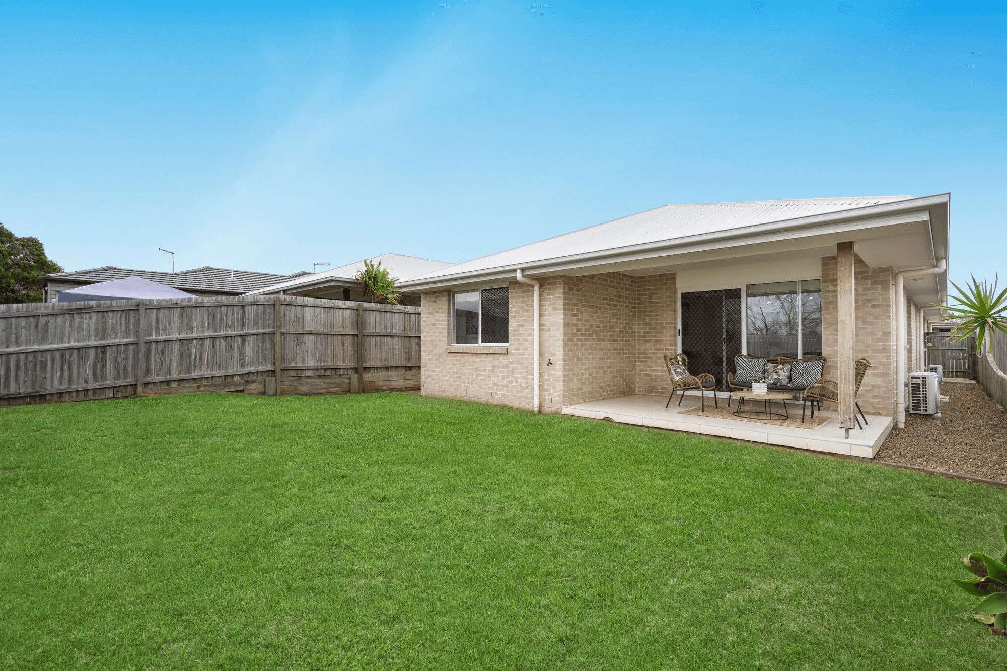33 Isla Street, PARK RIDGE, QLD 4125