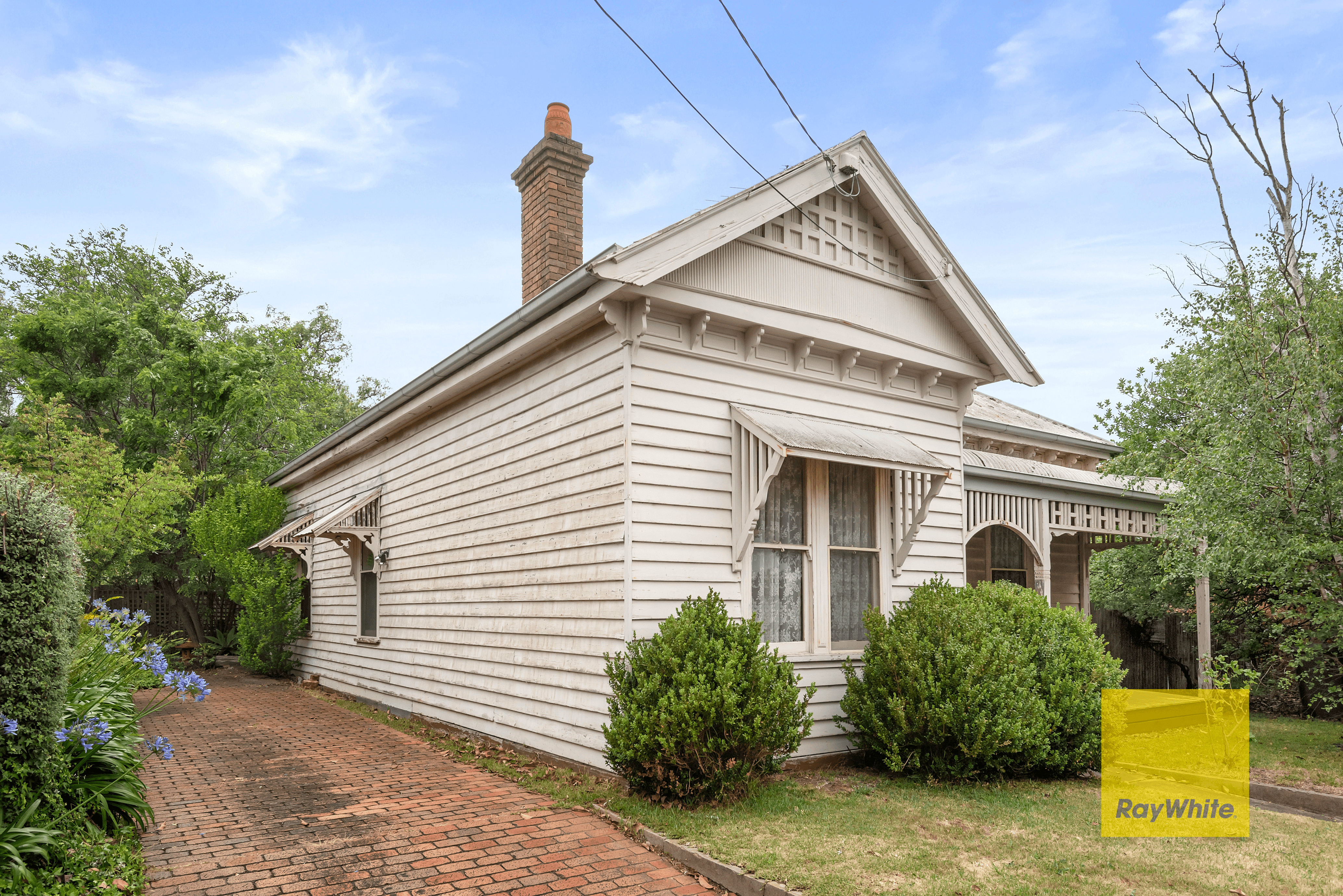 21 St Albans Road, EAST GEELONG, VIC 3219