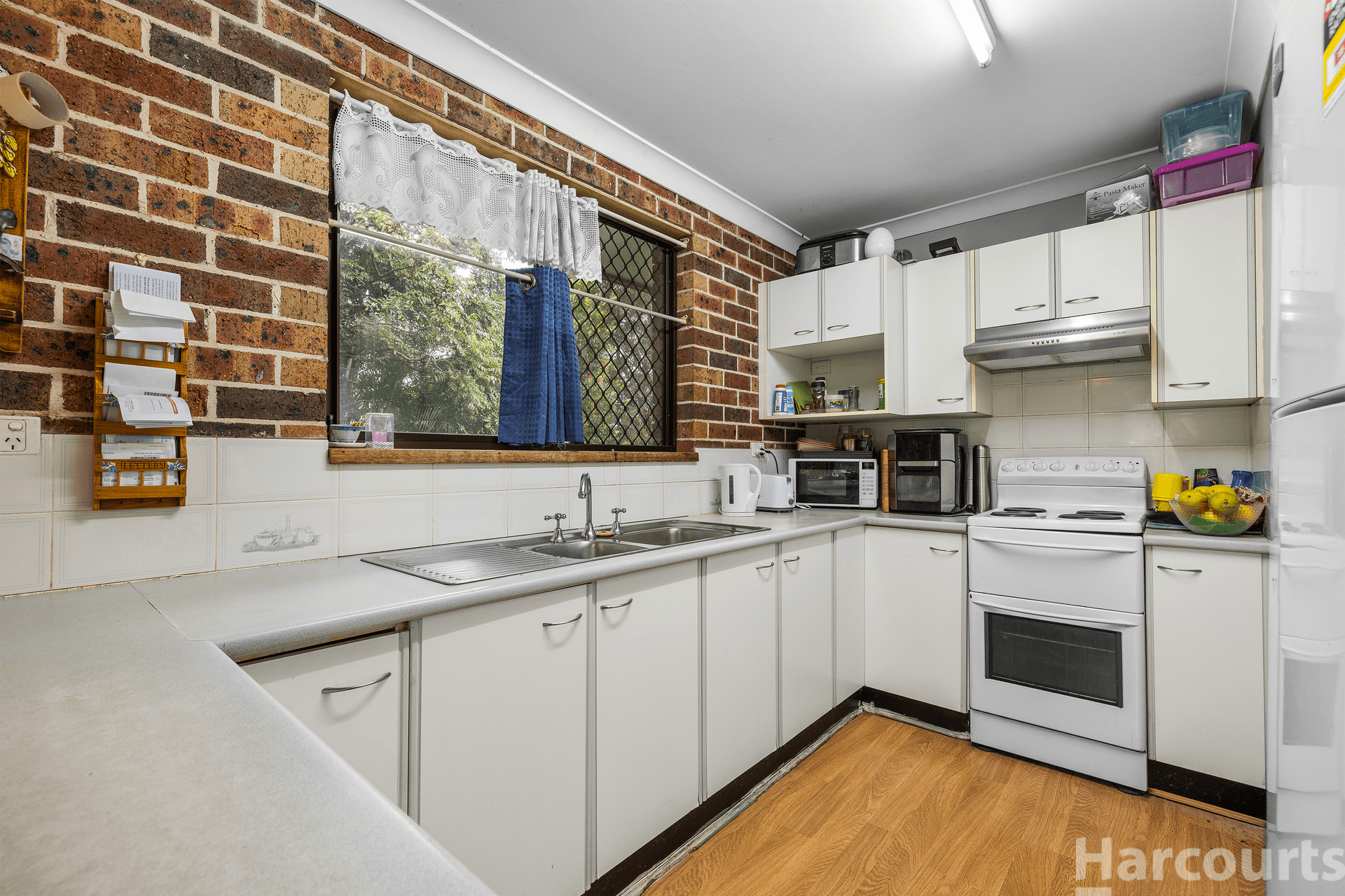 13 Albert Street, South Kempsey, NSW 2440