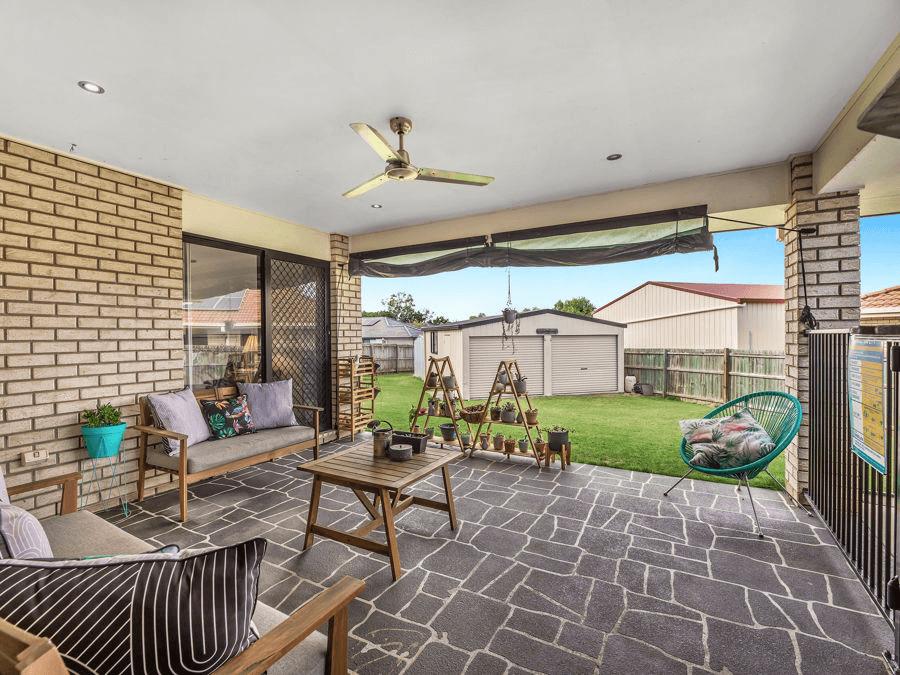 25 Angela Place, YAMANTO, QLD 4305