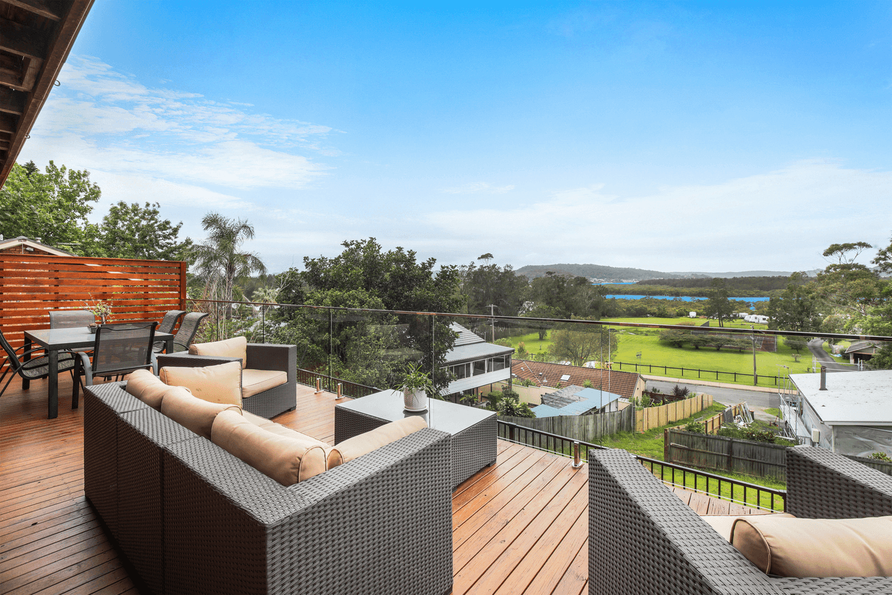 24 Treeview Place, SARATOGA, NSW 2251