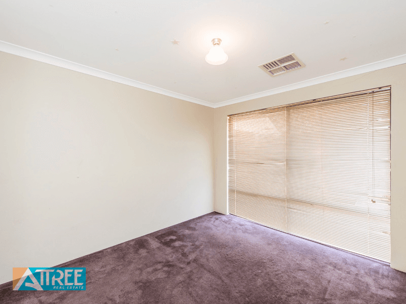 4 Zaragoza Court, Seville Grove, WA 6112