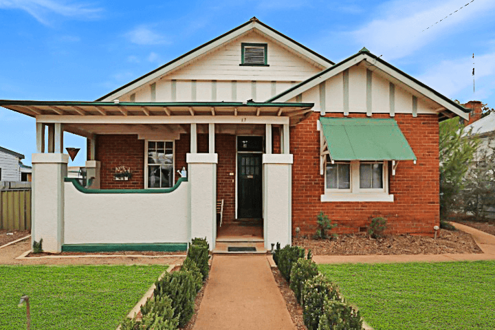 17 Ashton Street, ARIAH PARK, NSW 2665