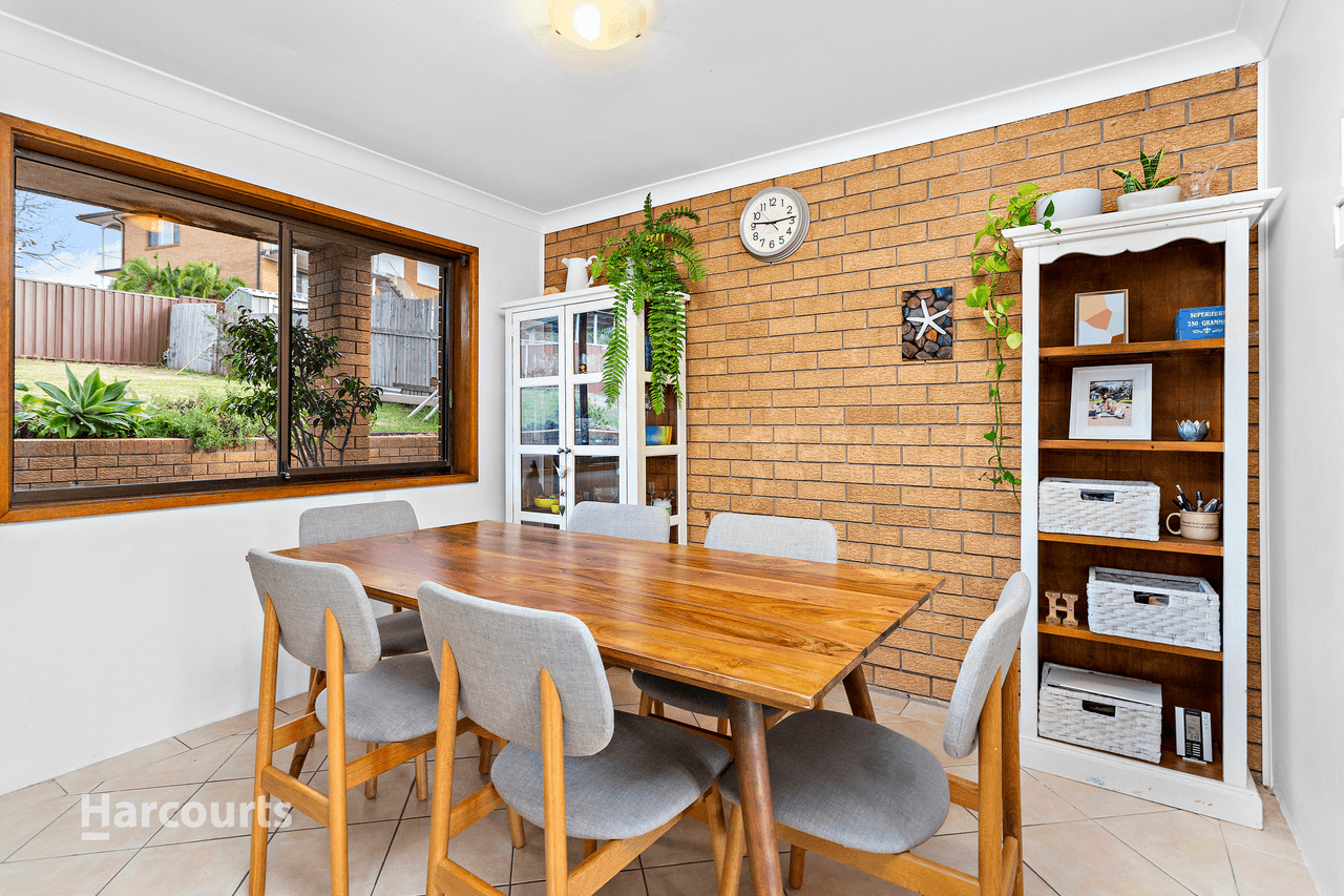 22 Denison Avenue, BARRACK HEIGHTS, NSW 2528