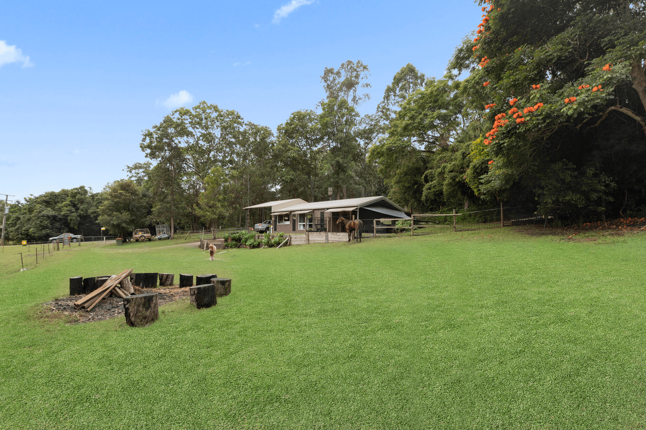 4 Benzara Lane, MOOLOOLAH VALLEY, QLD 4553