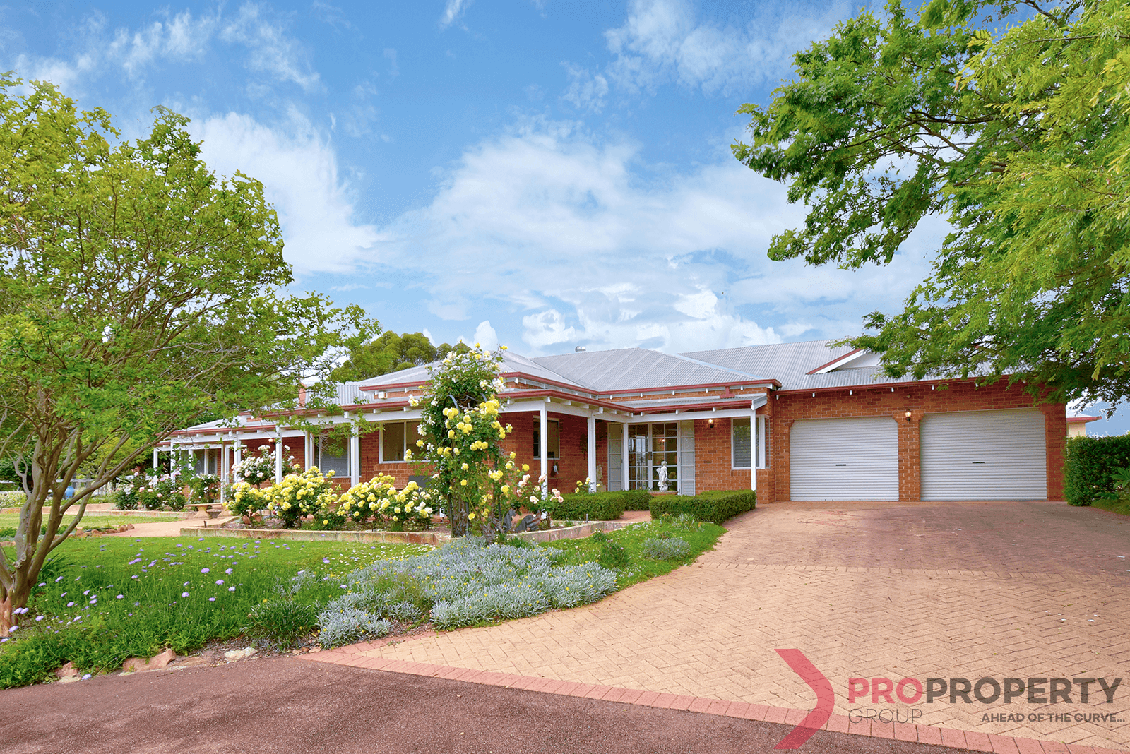 36 Woodward Avenue, CAVERSHAM, WA 6055