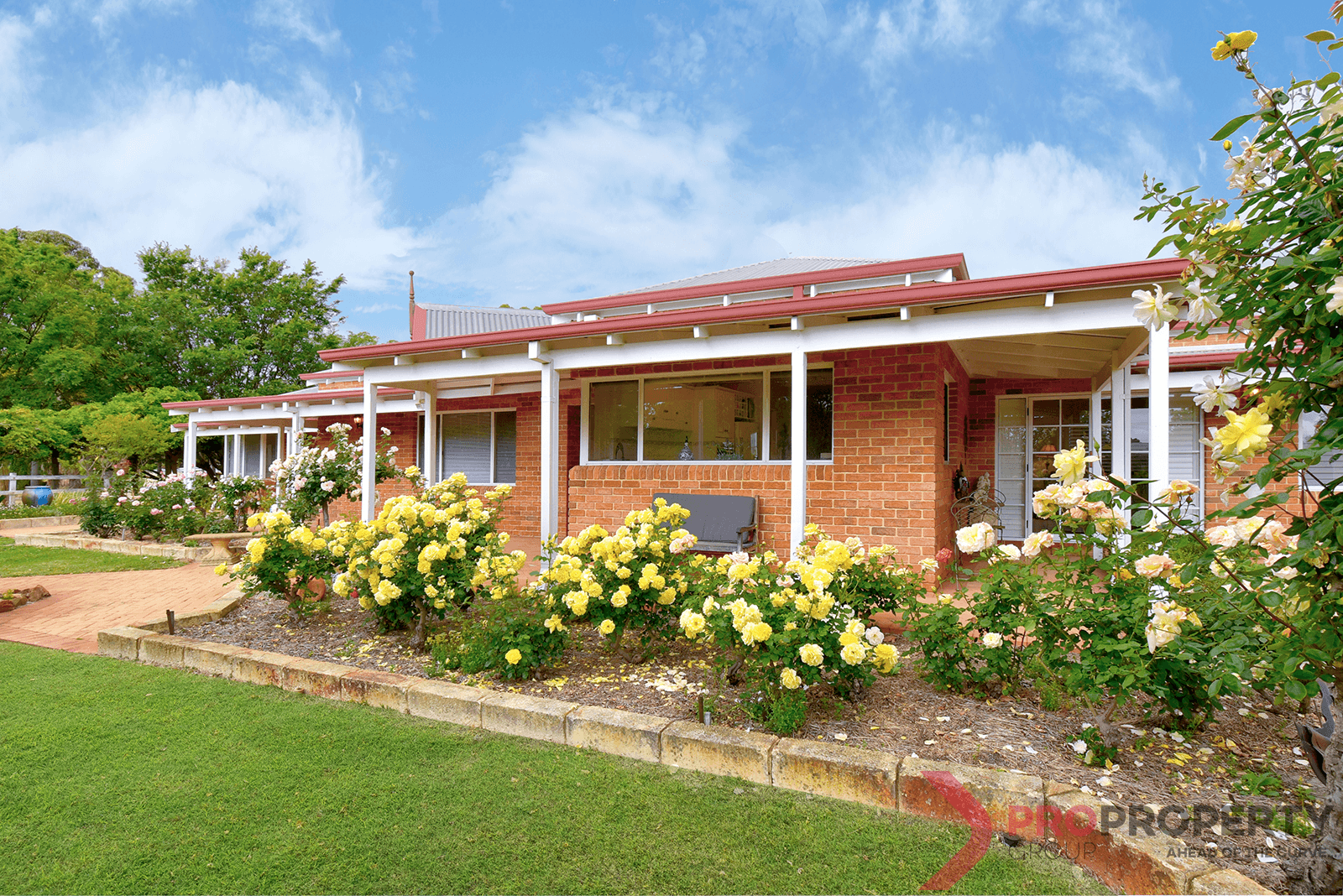 36 Woodward Avenue, CAVERSHAM, WA 6055