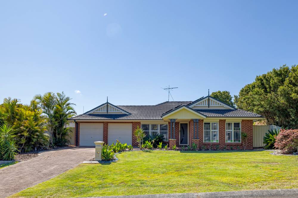 5 Hawkes Way, BOAT HARBOUR, NSW 2316