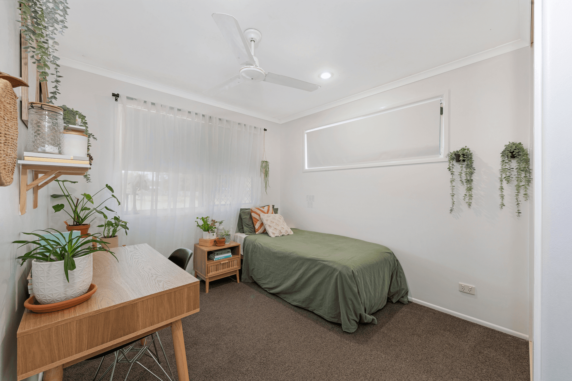 17 Park Estate Drive, BRANYAN, QLD 4670