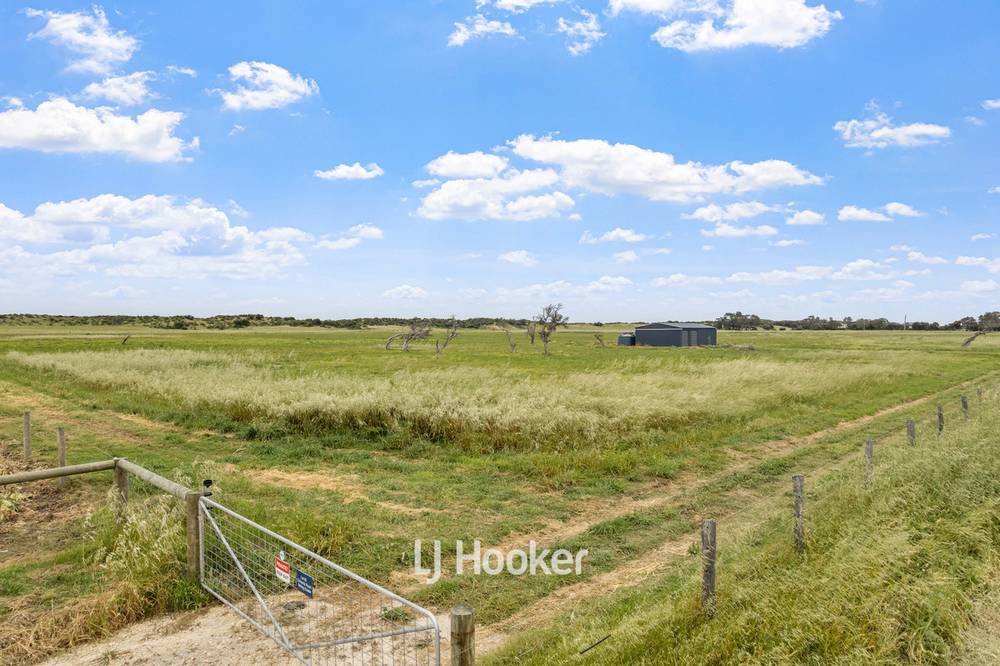 Edwards Road, Stirling Estate, WA 6271
