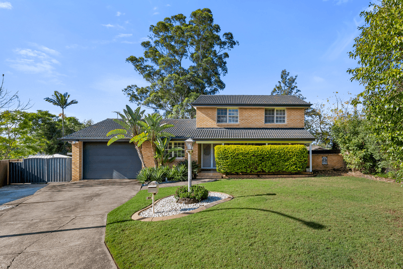 43 Blaxland Avenue, LUDDENHAM, NSW 2745