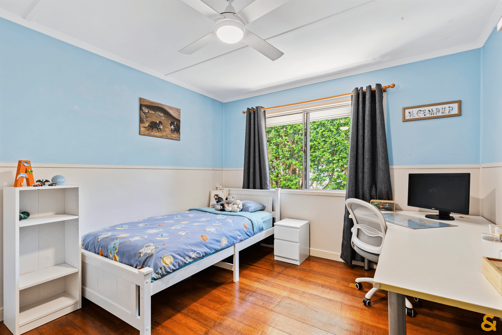 26 Bushing Street, WYNNUM WEST, QLD 4178