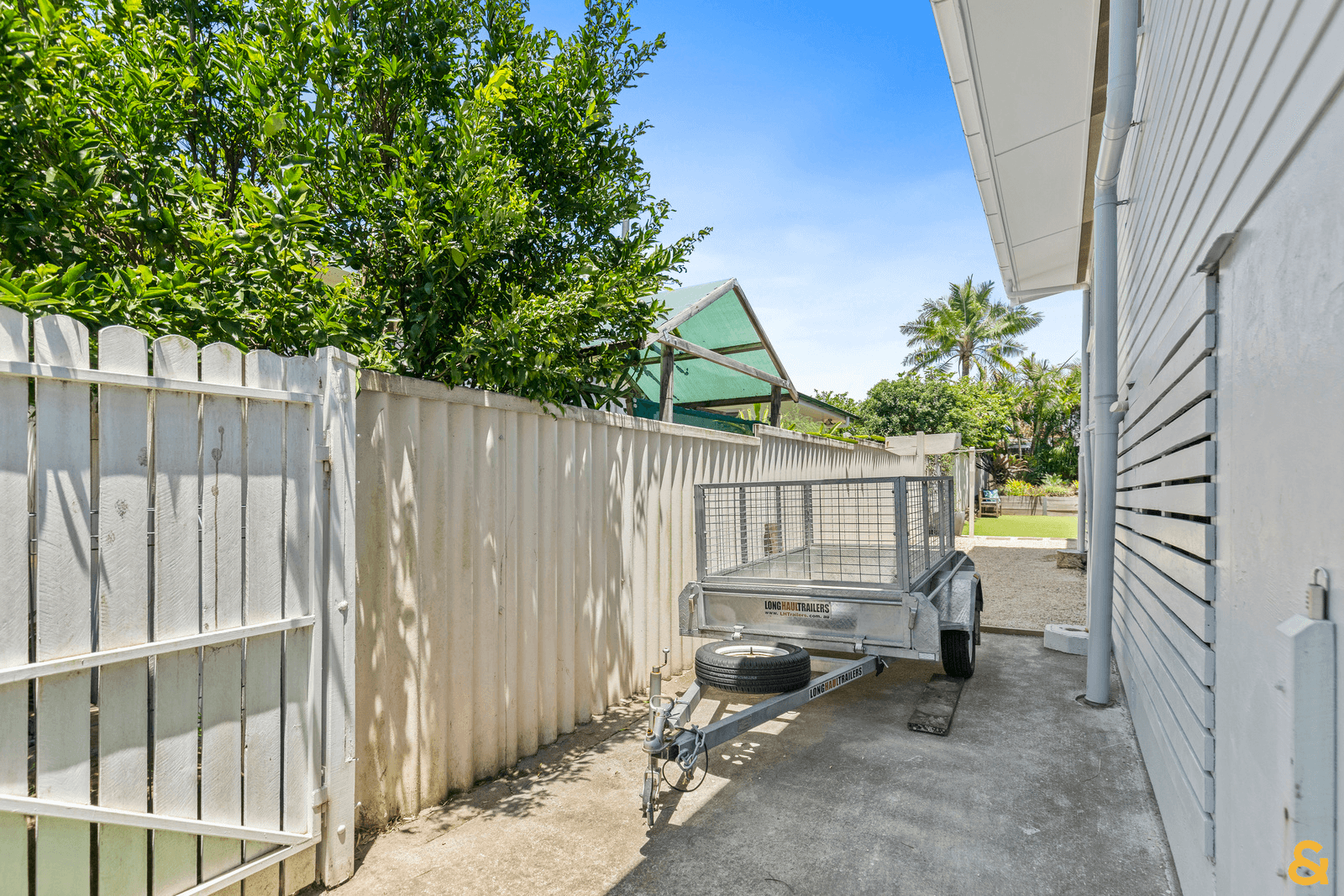 26 Bushing Street, WYNNUM WEST, QLD 4178