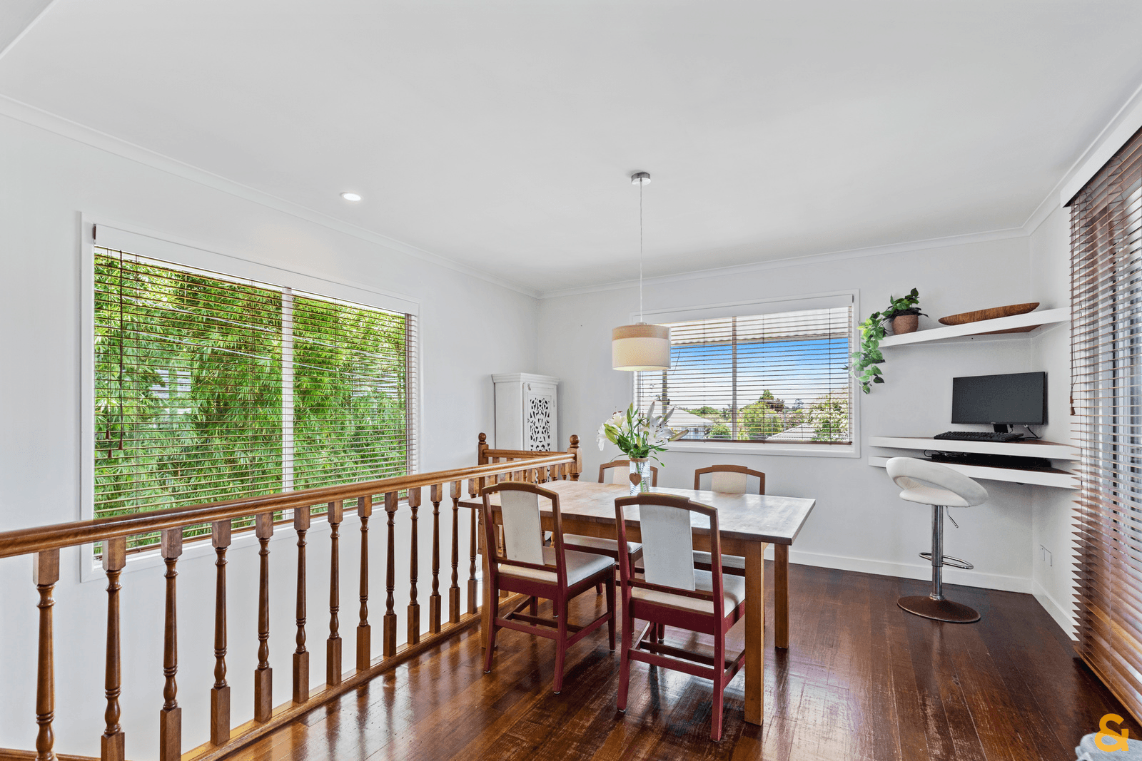 26 Bushing Street, WYNNUM WEST, QLD 4178