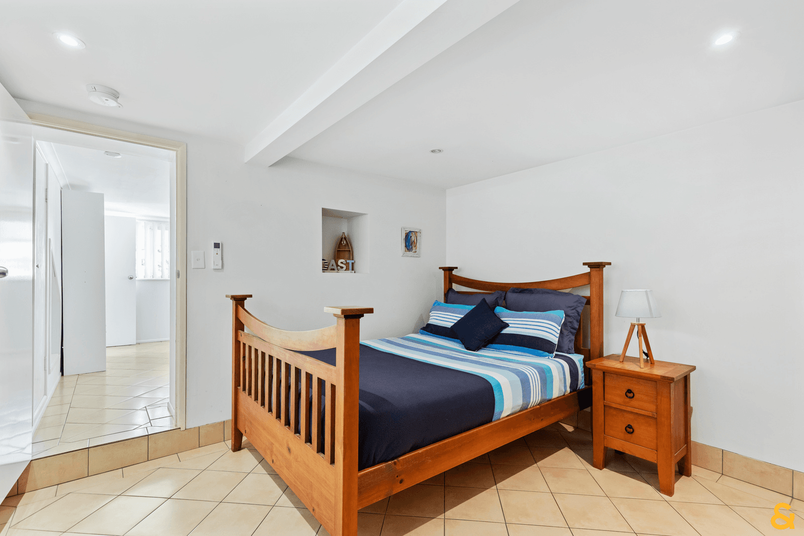 26 Bushing Street, WYNNUM WEST, QLD 4178