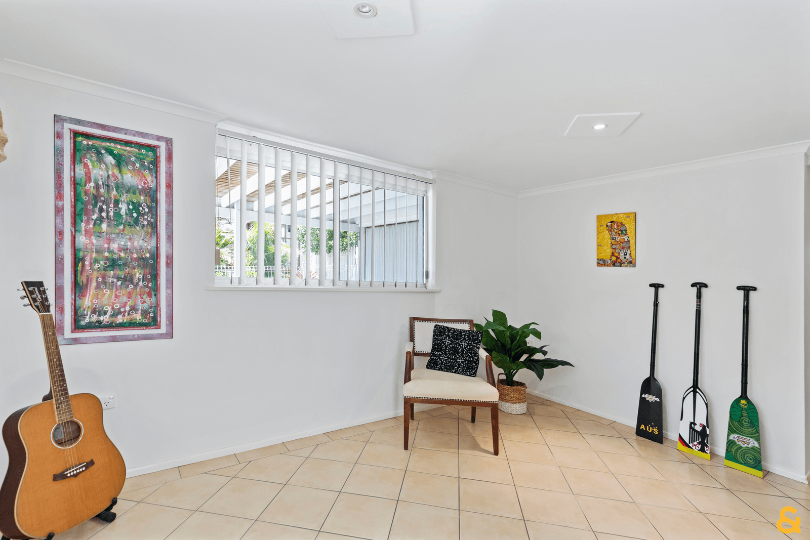 26 Bushing Street, WYNNUM WEST, QLD 4178