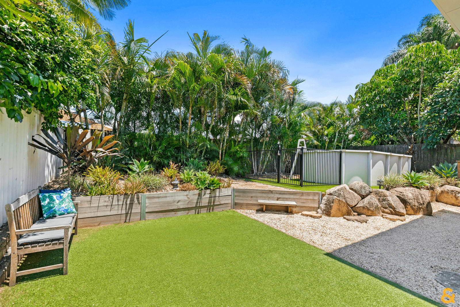 26 Bushing Street, WYNNUM WEST, QLD 4178