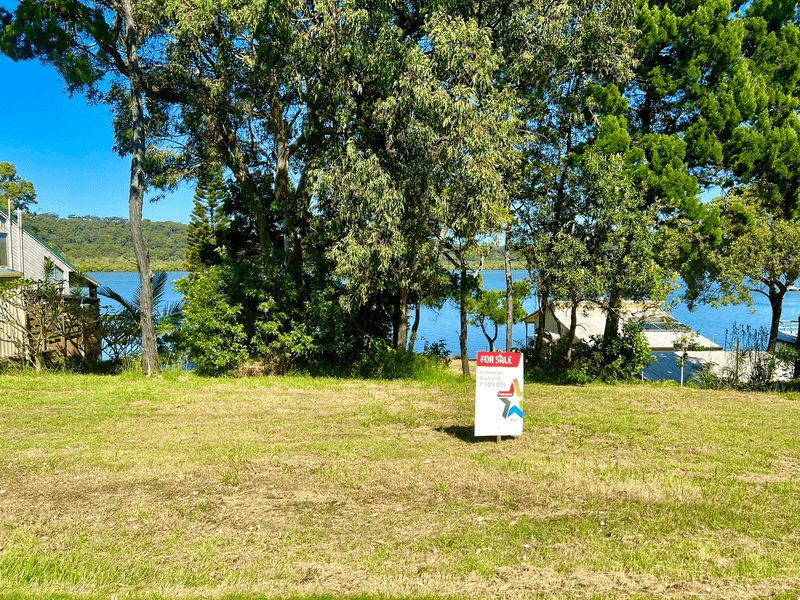 178 Canaipa Point Drive, Russell Island, QLD 4184