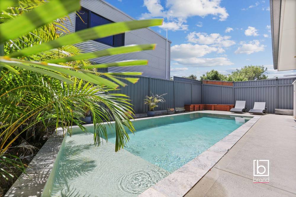 38 Lauren Avenue, LAKE MUNMORAH, NSW 2259