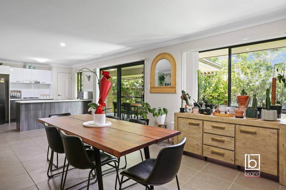 38 Lauren Avenue, LAKE MUNMORAH, NSW 2259