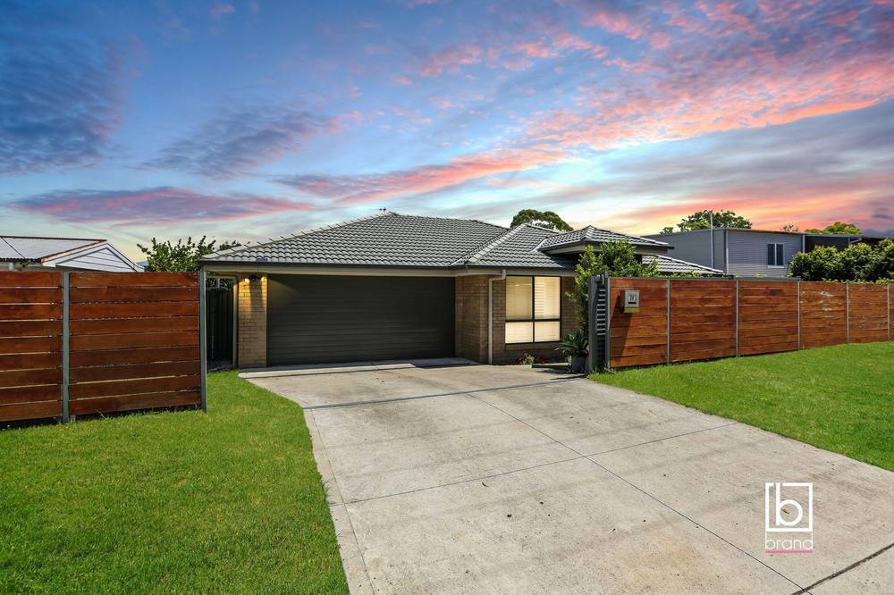 38 Lauren Avenue, LAKE MUNMORAH, NSW 2259