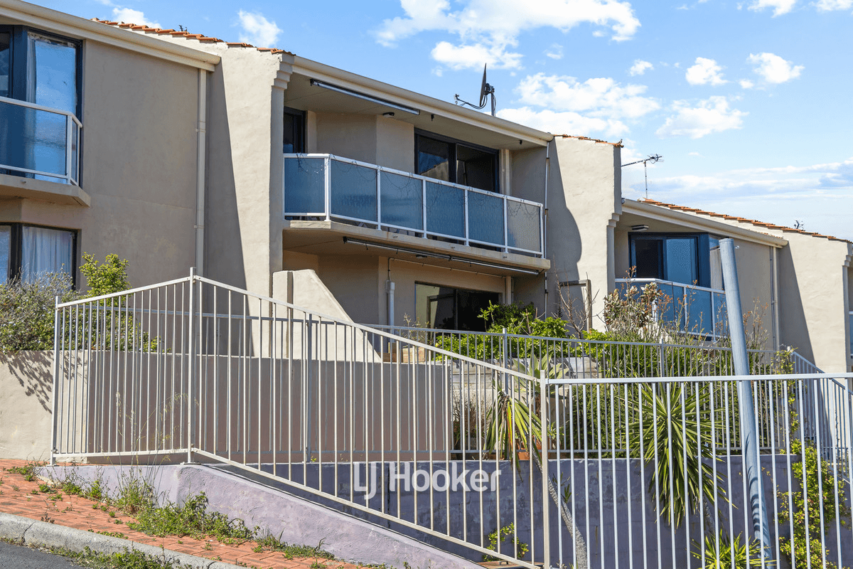 25/13 Upper Esplanade, Bunbury, WA 6230