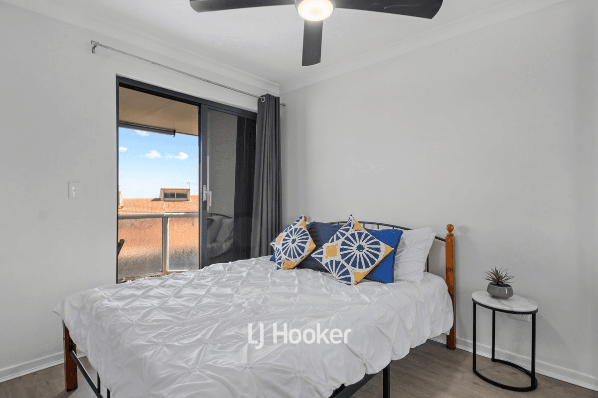 25/13 Upper Esplanade, Bunbury, WA 6230